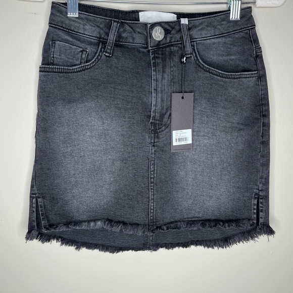 ONE Teaspoon Black Denim Mini Skirt, 25 NWT - Picture 2 of 6